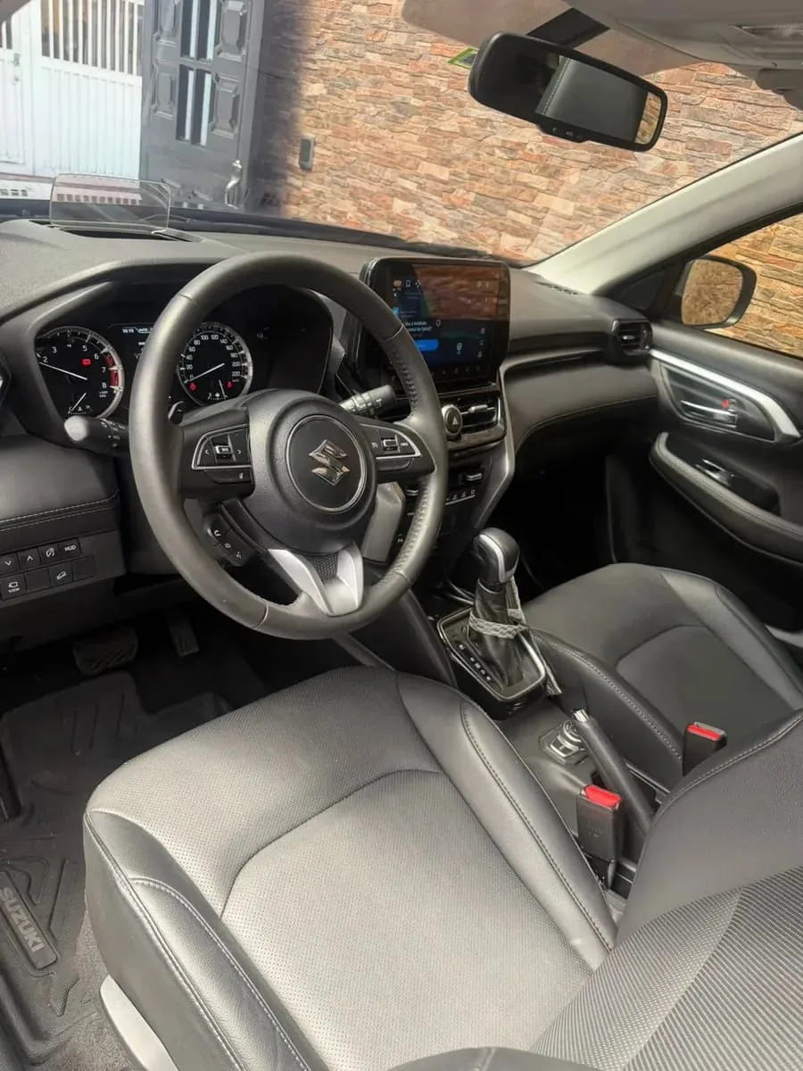 SUV Suzuki Grand Vitara 2026 en Cumaná — foto 6