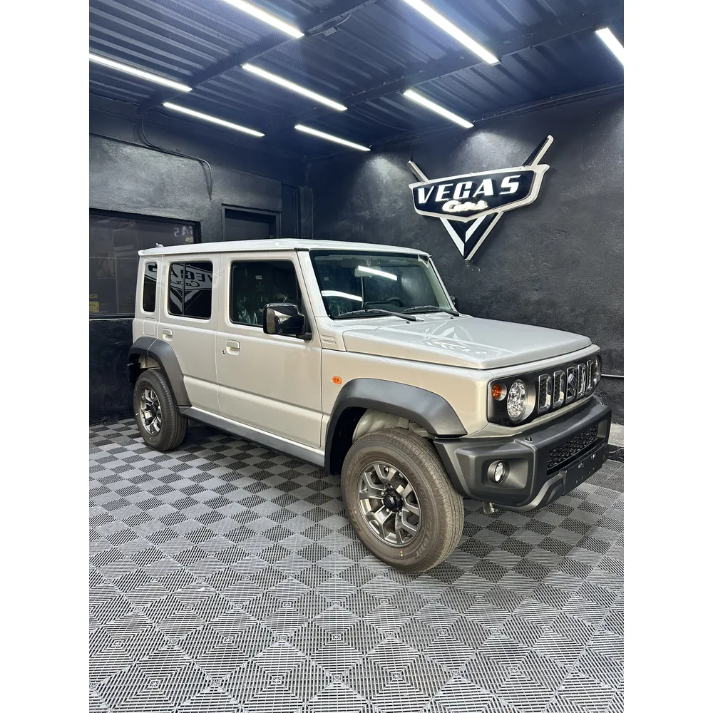 Caminhonete Suzuki Jimny GLX 2026 en Caracas — foto 8