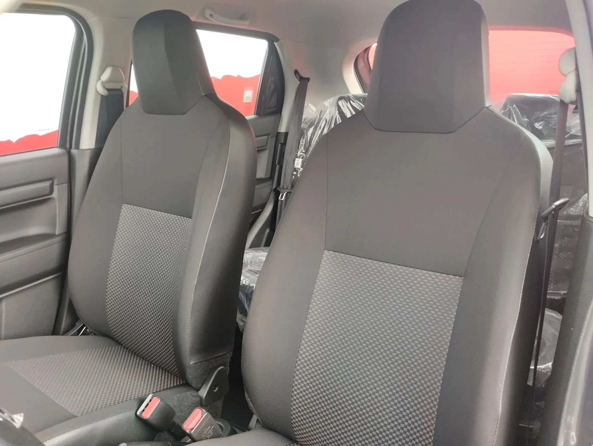 SUV Suzuki S-PRESSO 2025 en Caracas — foto 3
