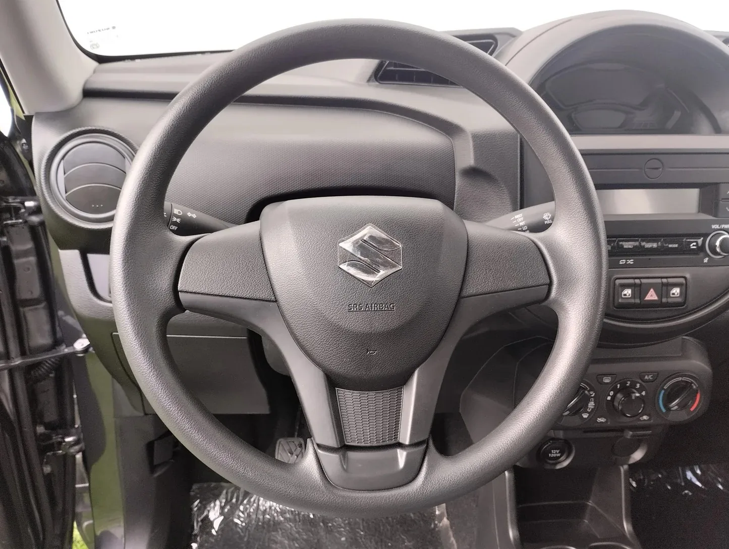 SUV Suzuki S-PRESSO 2025 en Caracas — foto 8