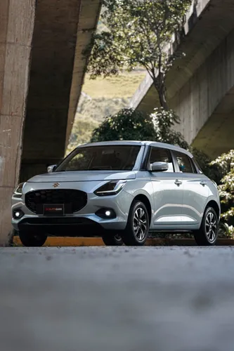 Hatchback Suzuki Swift GLX 2026 en Caracas