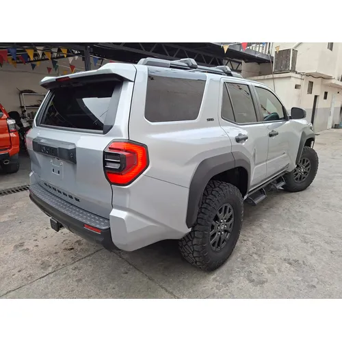 Off-Road Toyota 4Runner 2025 en Maracay — foto 3