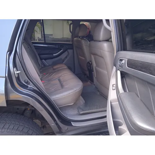 Caminhonete Toyota 4Runner Limited 2006 en Caracas — foto 8