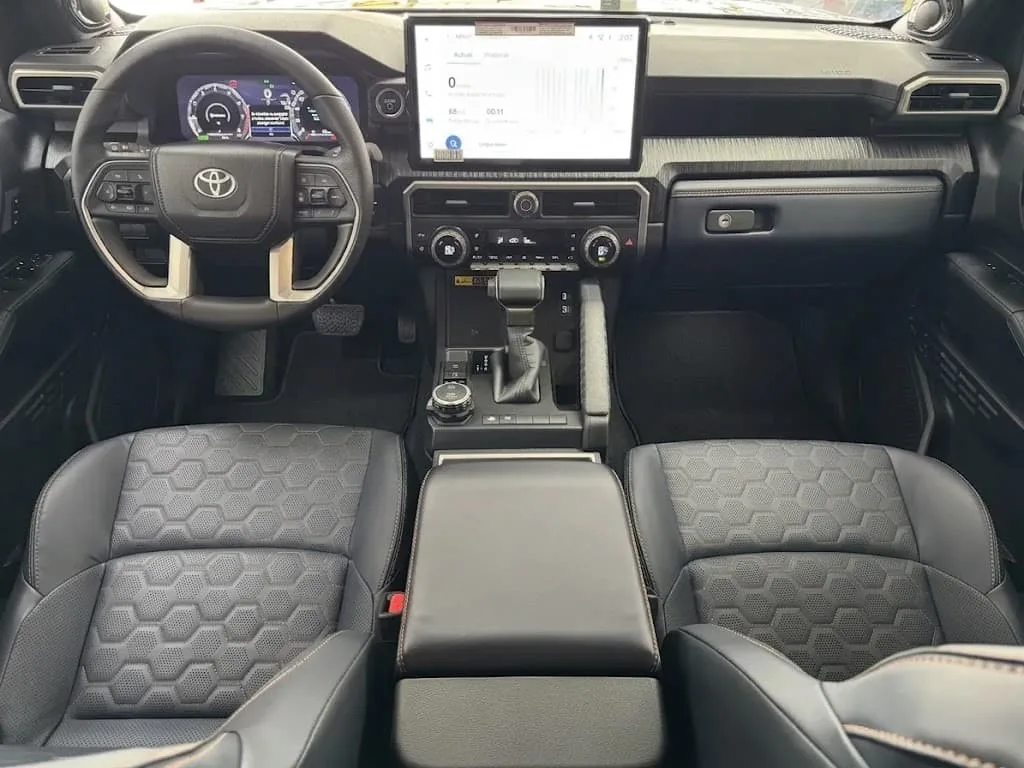 Caminhonete Toyota 4Runner 2026 en Barcelona — foto 5