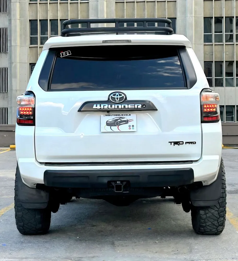Off-Road Toyota 4Runner TRD PRO 2019 en Caracas — foto 10