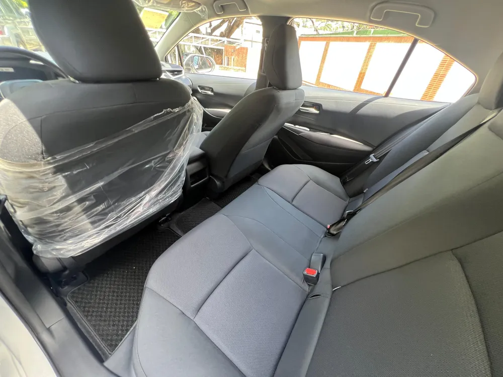 Sedã Toyota Corolla Pioner 2025 en Caracas — foto 11