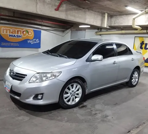 Sedã Toyota Corolla GLI 2010 en Caracas