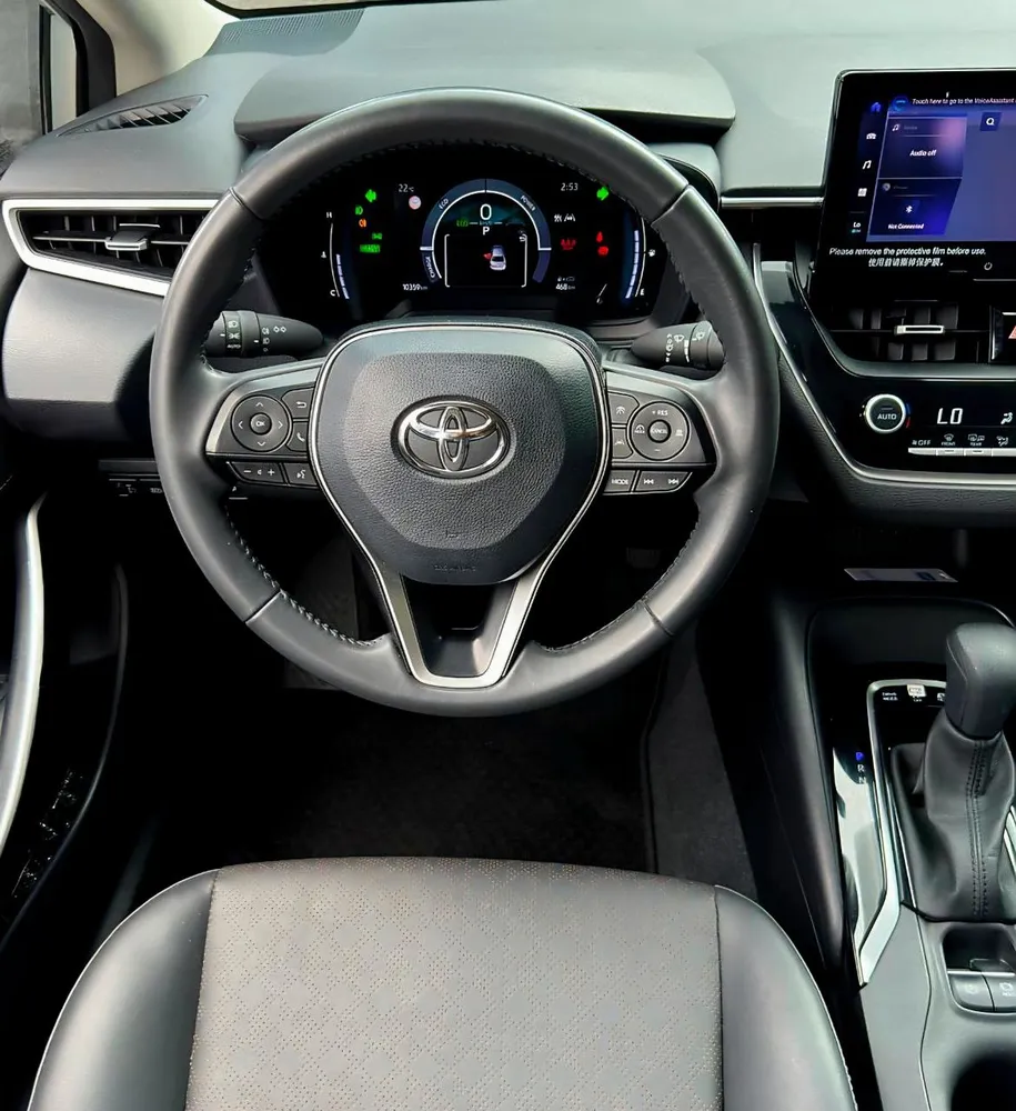 Sedã Toyota Corolla 2025 en Caracas — foto 14