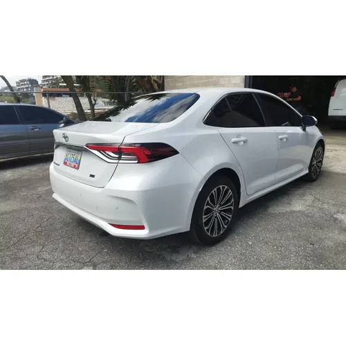 Sedã Toyota Corolla SEG 2022 en San Antonio — foto 5