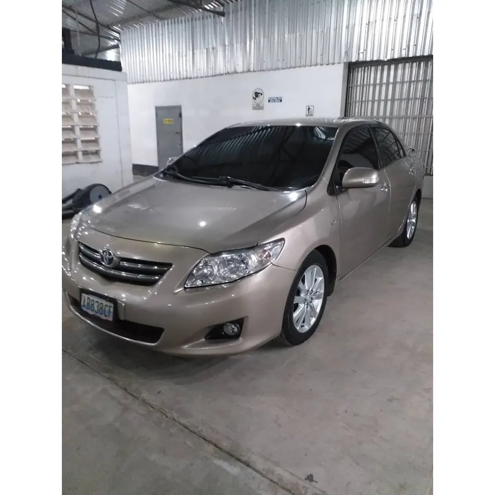 Sedã Toyota Corolla XEI 2009 en Caracas — foto 14