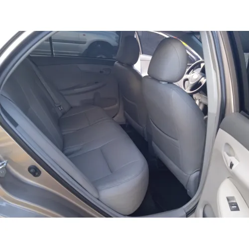 Sedã Toyota Corolla XEI 2009 en Caracas — foto 6