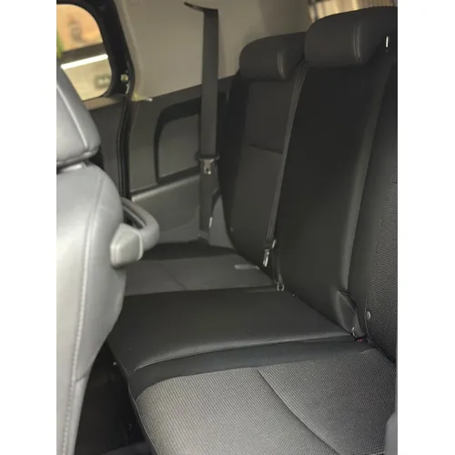 Caminhonete Toyota FJ Cruiser 2016 en Caracas — foto 7