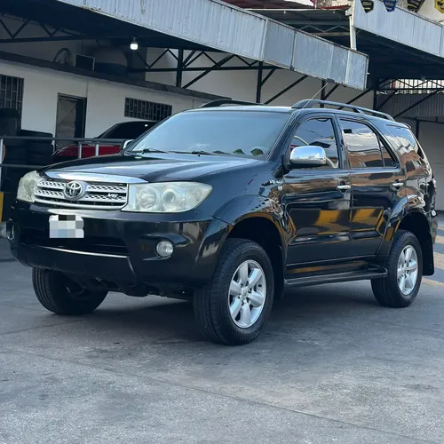 Off-Road Toyota Fortuner SR 2011 en Maracay