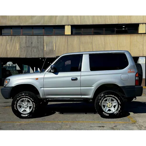 Off-Road Toyota Land Cruiser Prado Merú 2008 en Caracas — foto 7