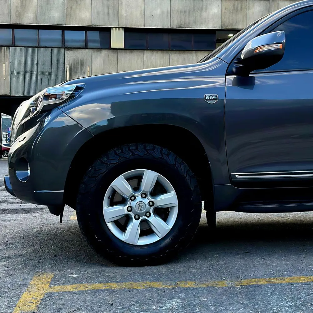 SUV Toyota Land Cruiser Prado TX.L 2015 en Caracas — foto 11