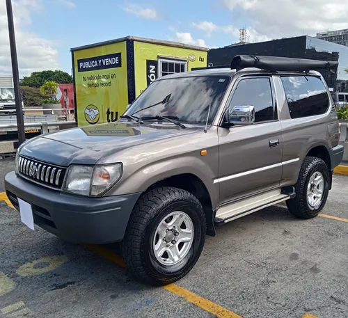 Caminhonete Toyota Land Cruiser Prado Merú 2007 en Caracas