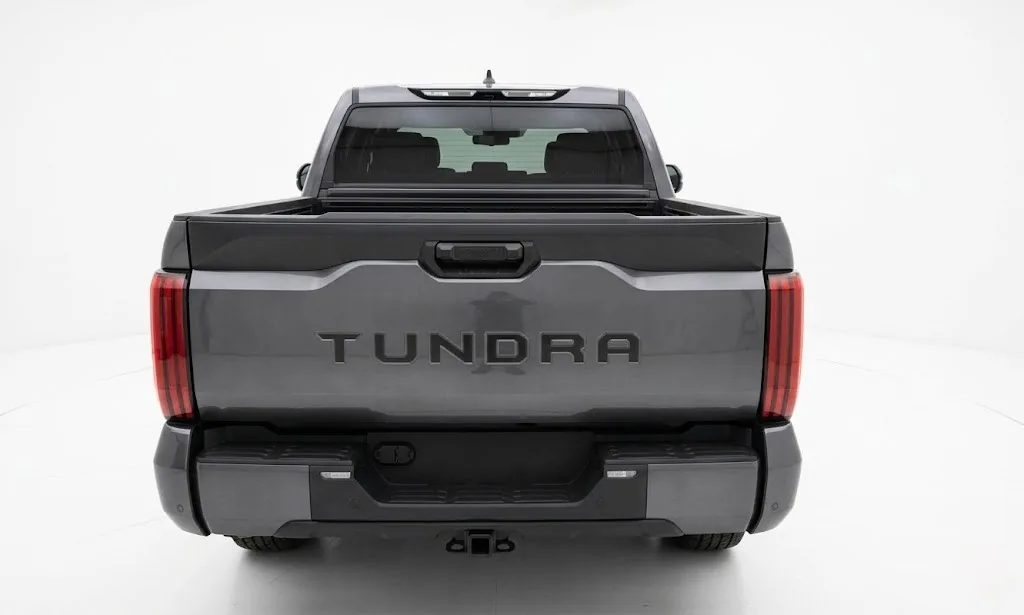 Picape Toyota Tundra SR5 2024 en Barquisimeto — foto 3