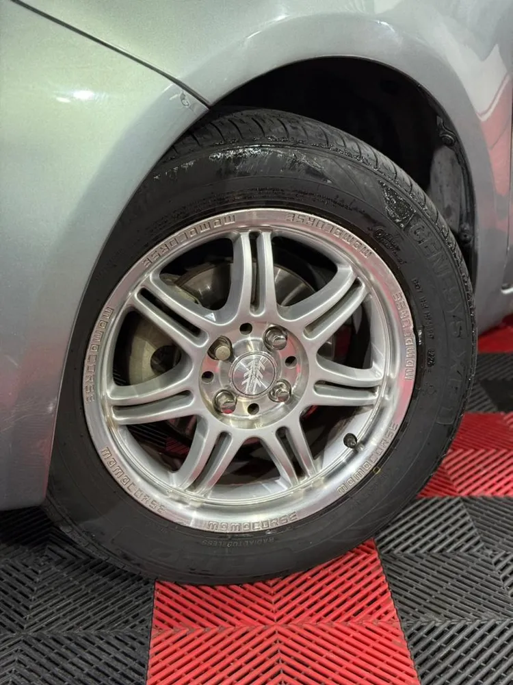 Hatchback Toyota Yaris 2006 en Caracas — foto 15