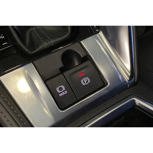 Sedã Toyota Yaris Cross 2024 en Caracas — foto 8