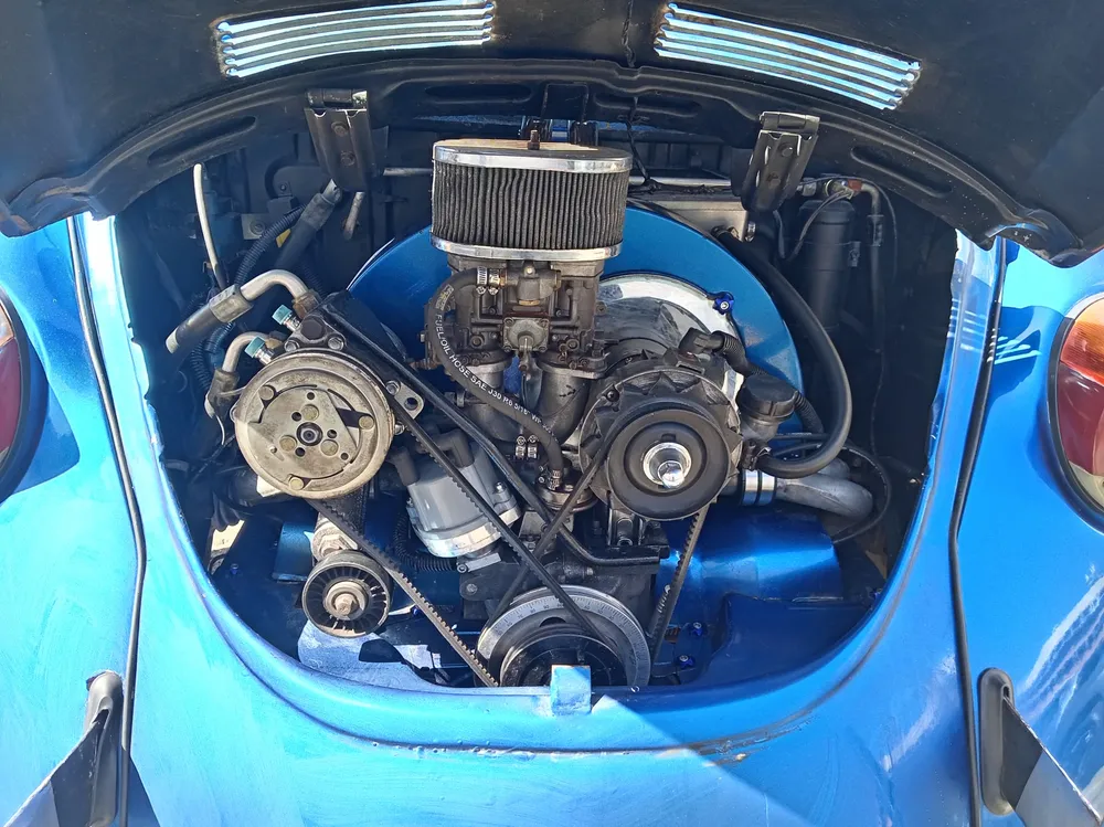Hatchback Volkswagen Super Escarabajo 1971 en Maiquetía — foto 12