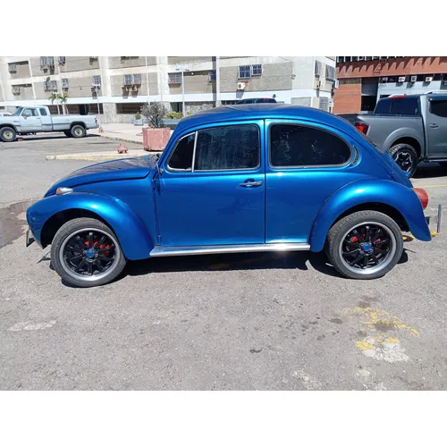 Hatchback Volkswagen Super Escarabajo 1971 en Maiquetía — foto 5