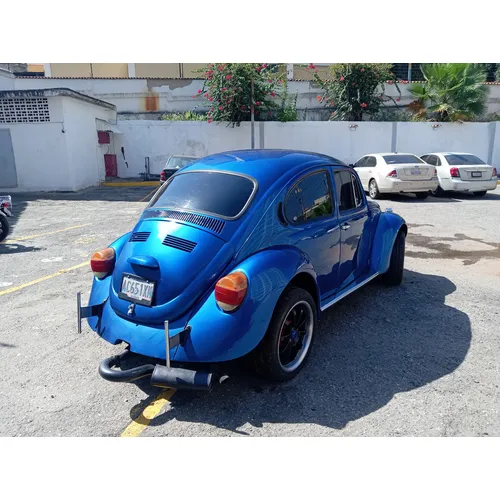 Hatchback Volkswagen Super Escarabajo 1971 en Maiquetía — foto 7