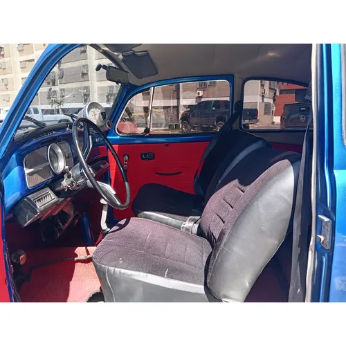 Hatchback Volkswagen Super Escarabajo 1971 en Maiquetía — foto 8