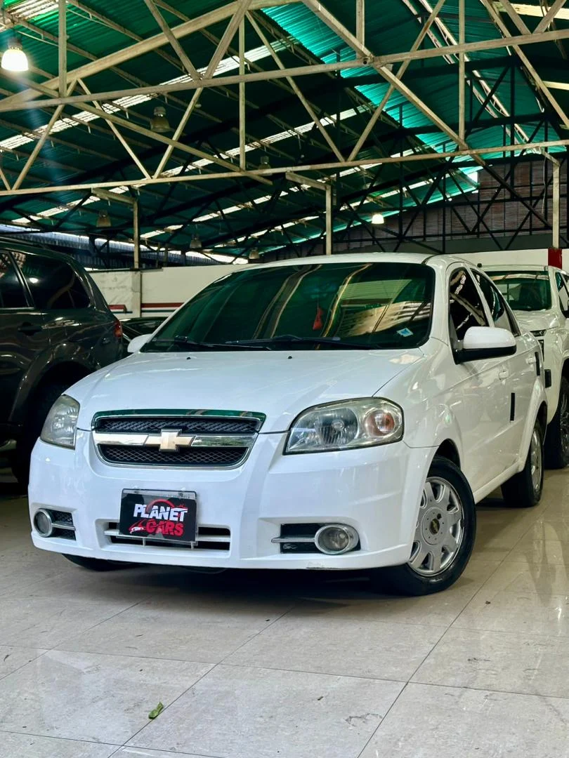 Carro Chevrolet Aveo 2013 en Caracas — foto 3