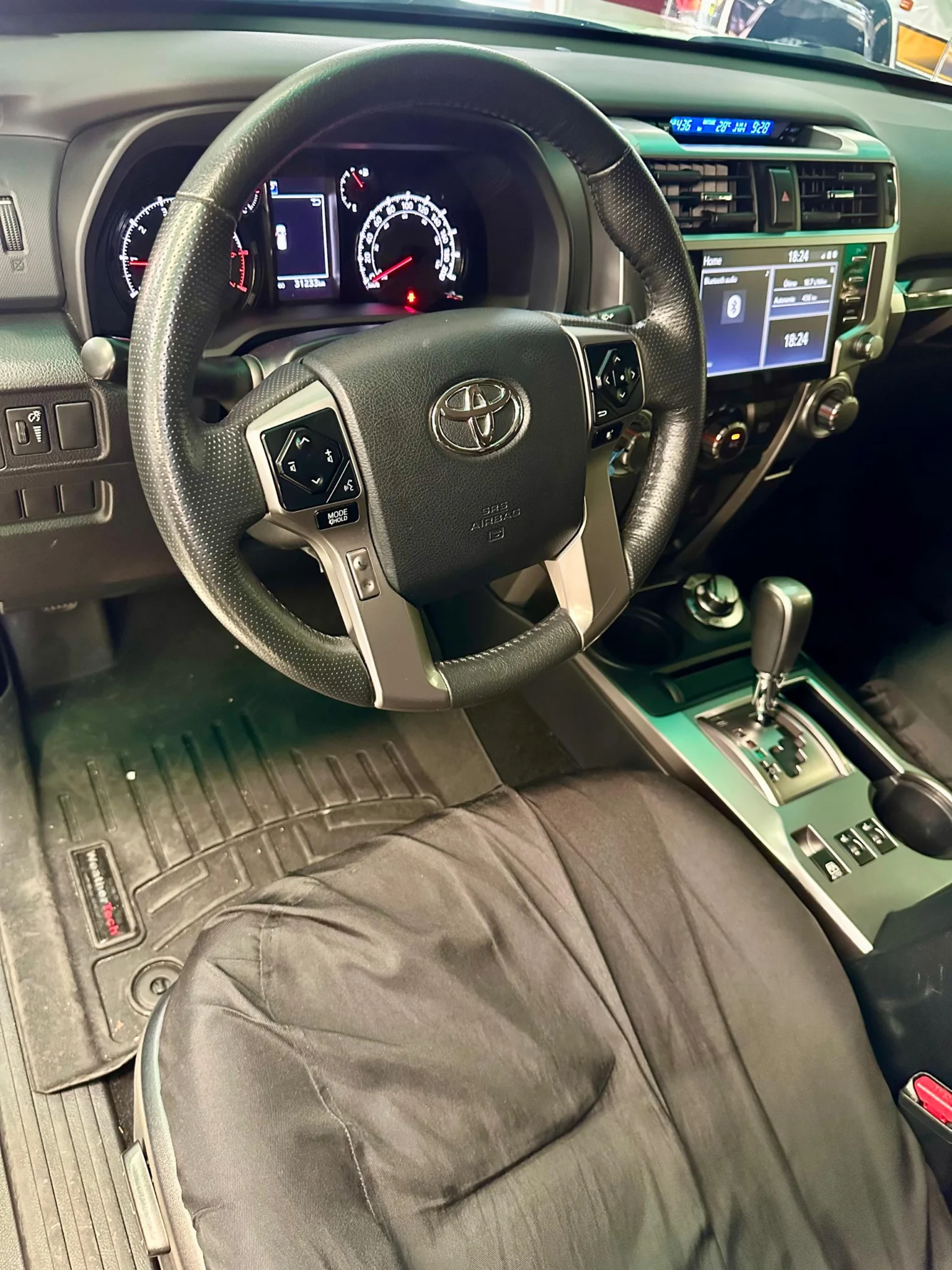 Caminhonete Toyota 4Runner SR5 2024 en Caracas — foto 10