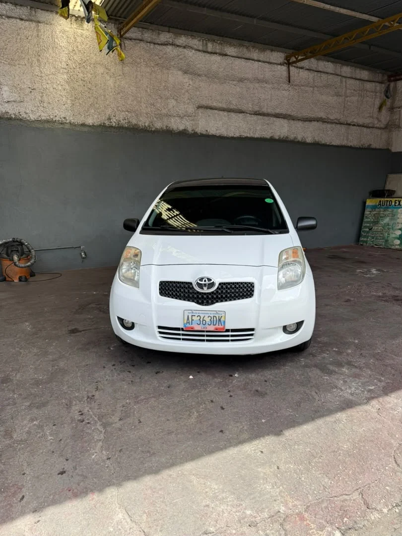 Carro Toyota Yaris 2006 en Caracas