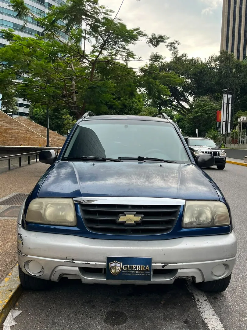 Camioneta Chevrolet Grand vitara 2006 en Caracas — foto 4
