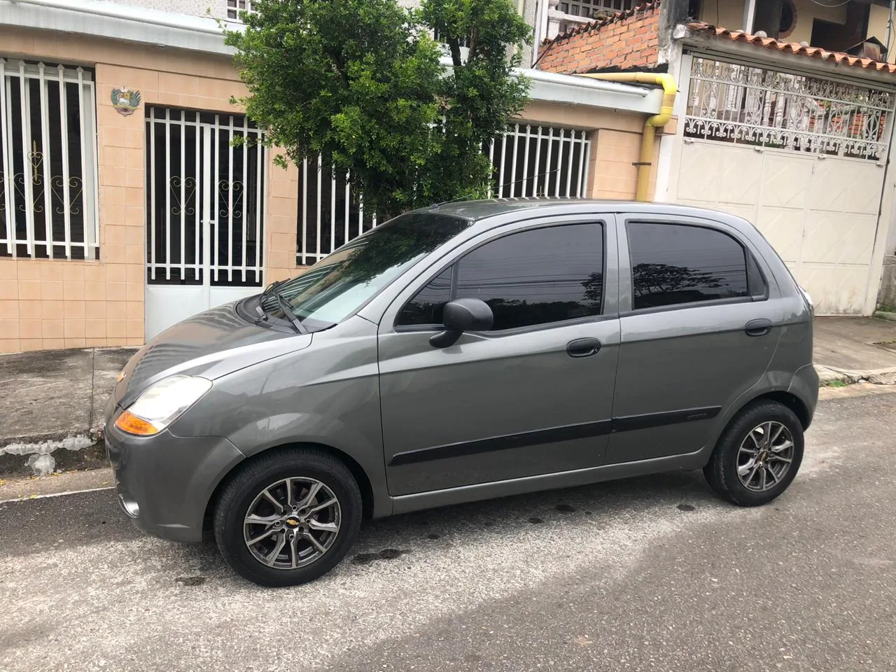 Sedán Chevrolet Spark 2011 Go en Rubio — foto 2