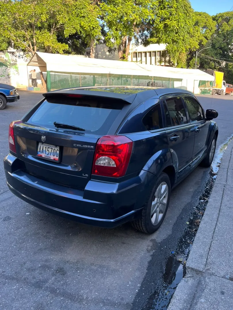 Camioneta Dodge Caliber 2007 A en Libertador — foto 2