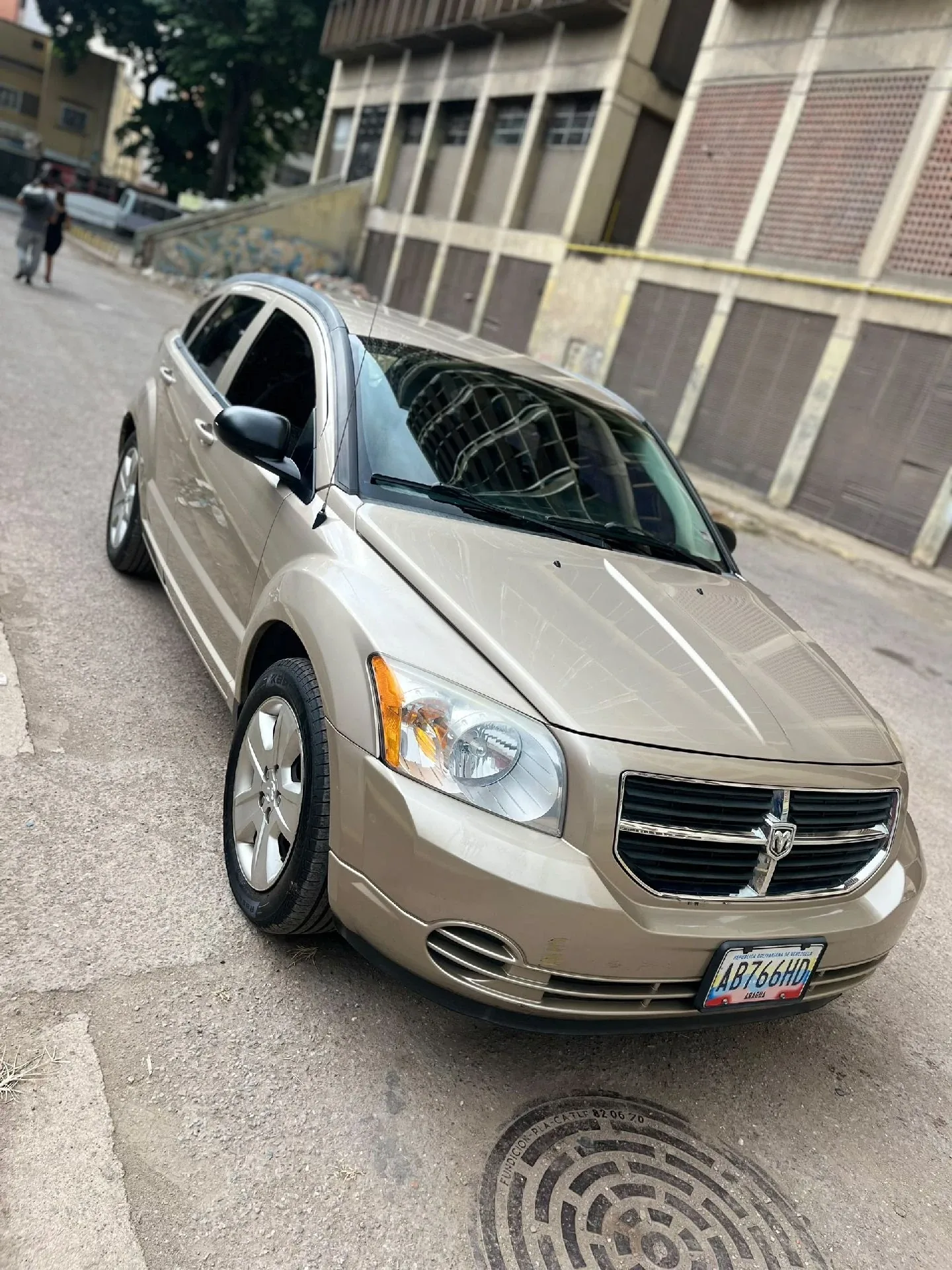 Sedán Dodge Caliber 2020 LE en Caracas — foto 3
