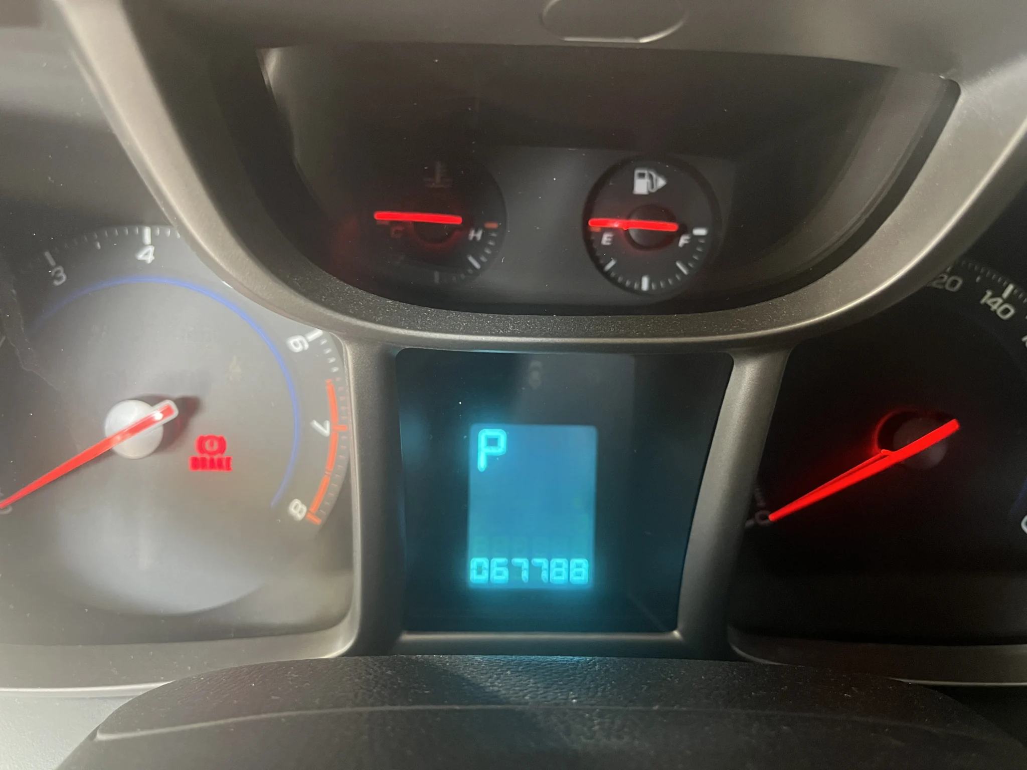 SUV Chevrolet Orlando 2013 en Caracas — foto 4