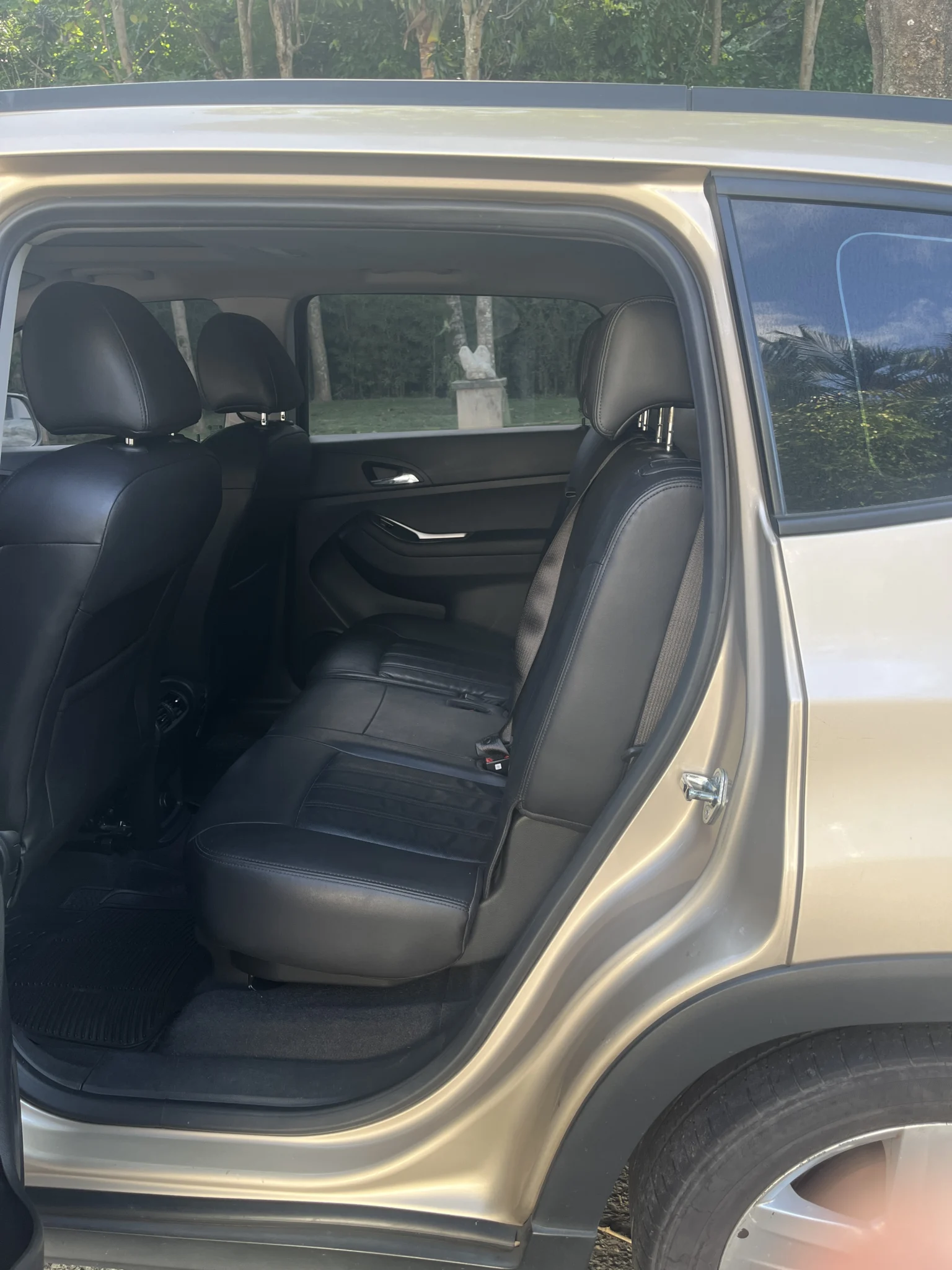 SUV Chevrolet Orlando 2013 en Caracas — foto 7