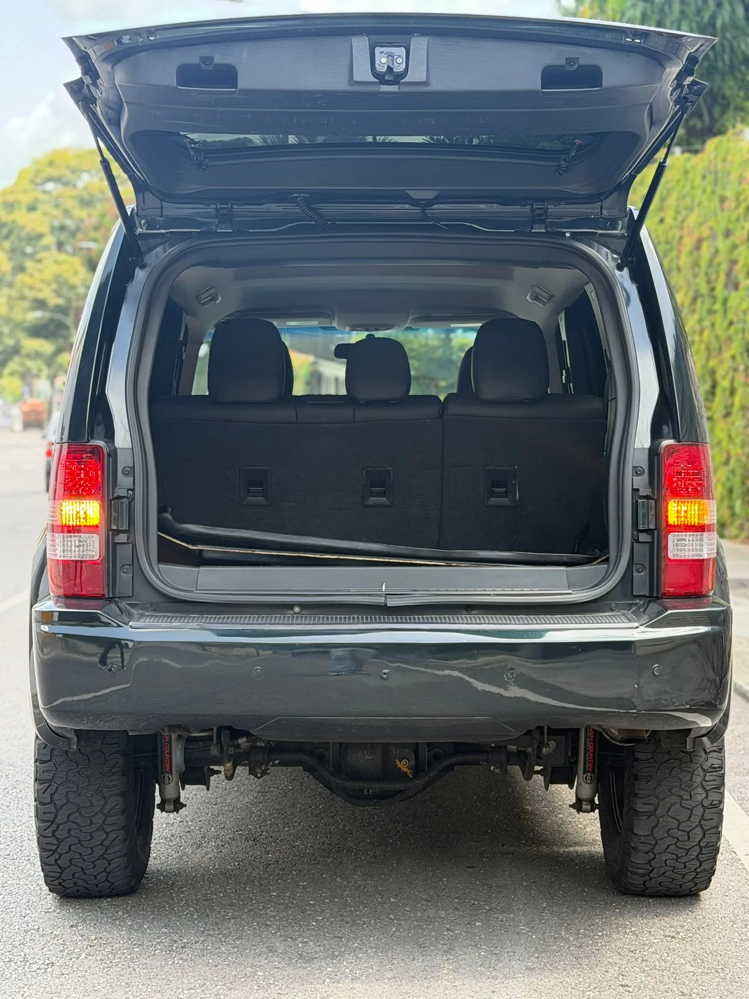 Camioneta Jeep Cherokee kk 2013 A en Libertador — foto 5