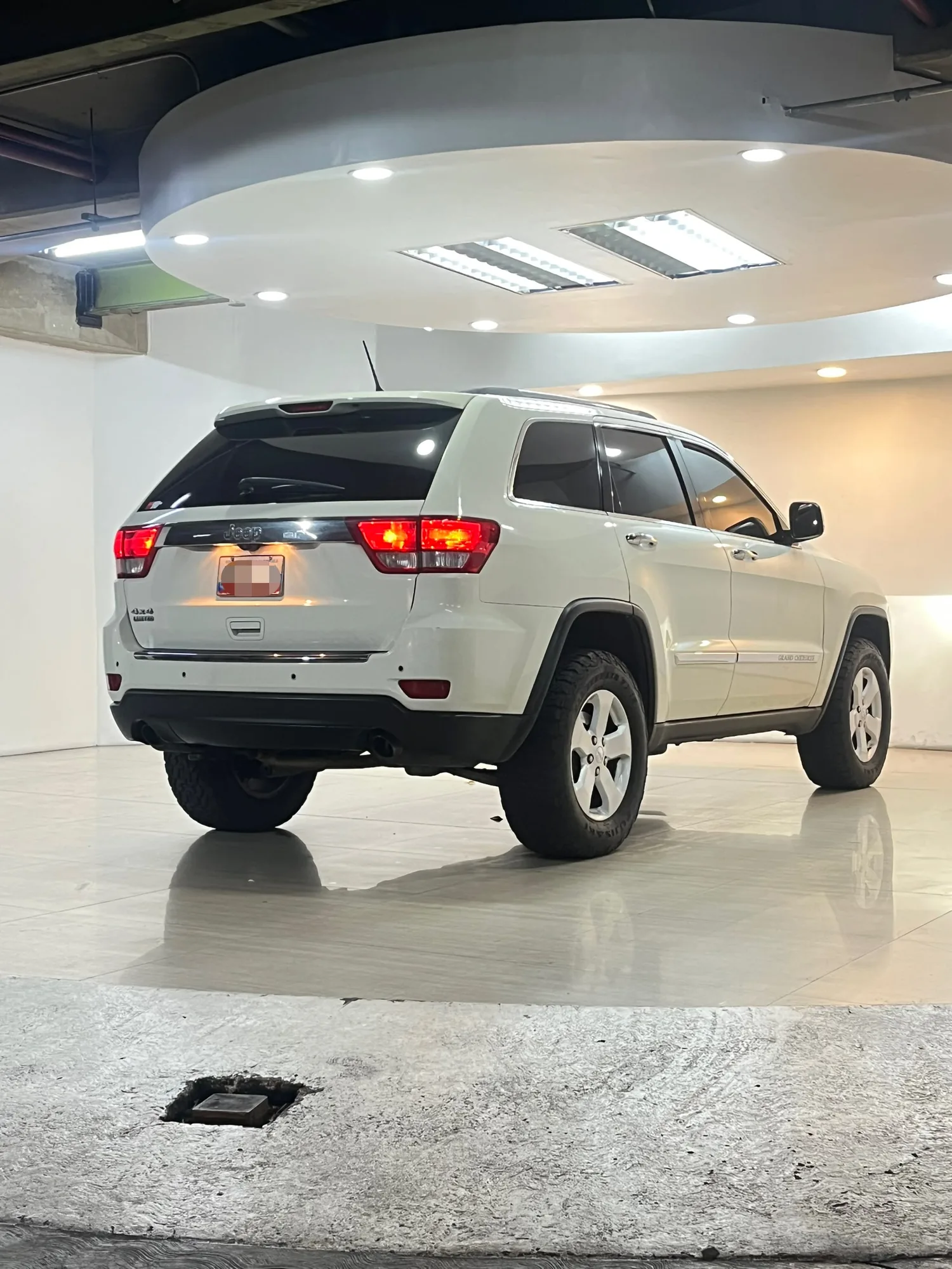 Camioneta Jeep Cherokee Limited KK 2012 Grand en Libertador — foto 3