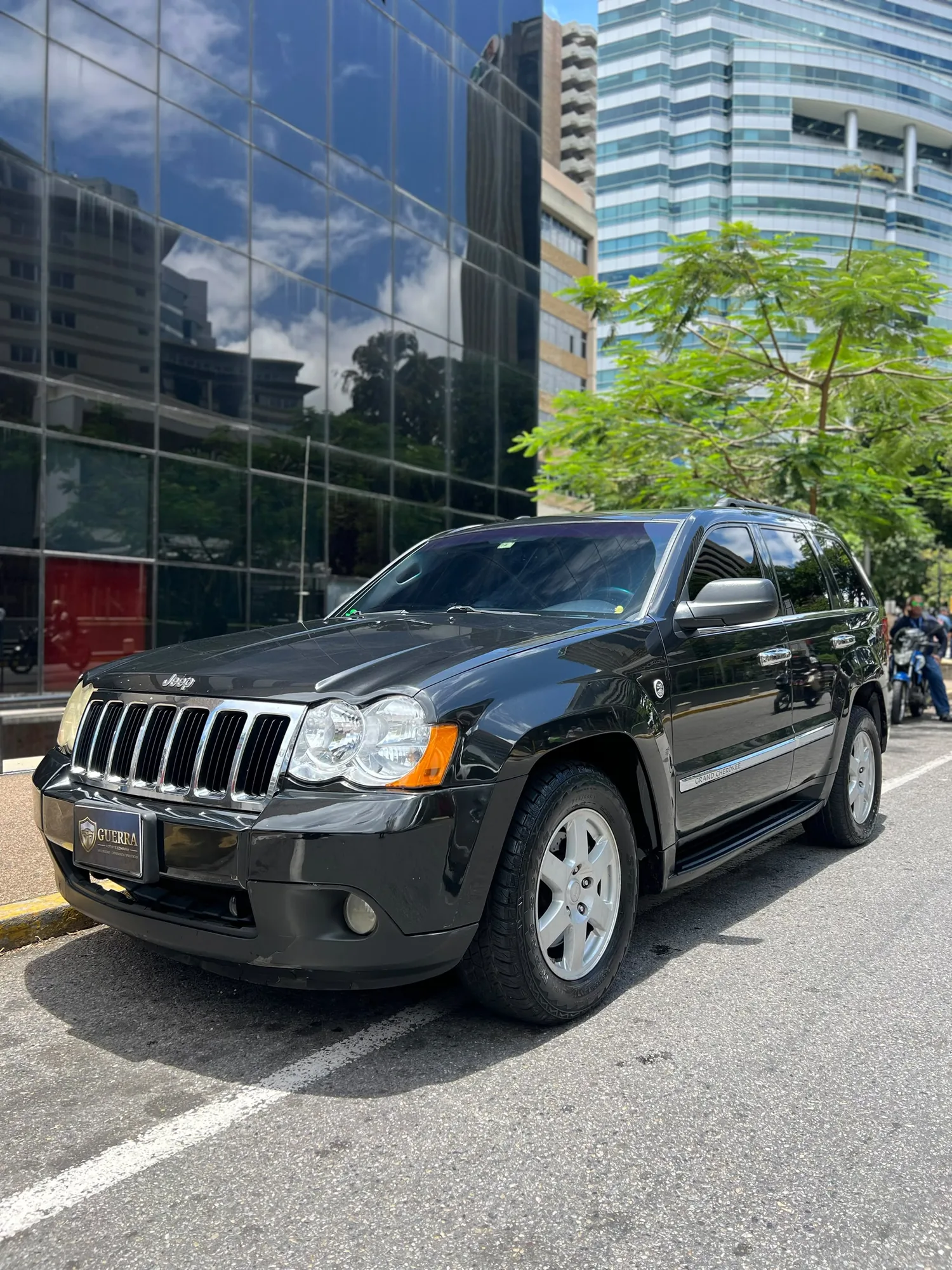 Camioneta Jeep Grand Cherokee 2008 en Caracas — foto 10