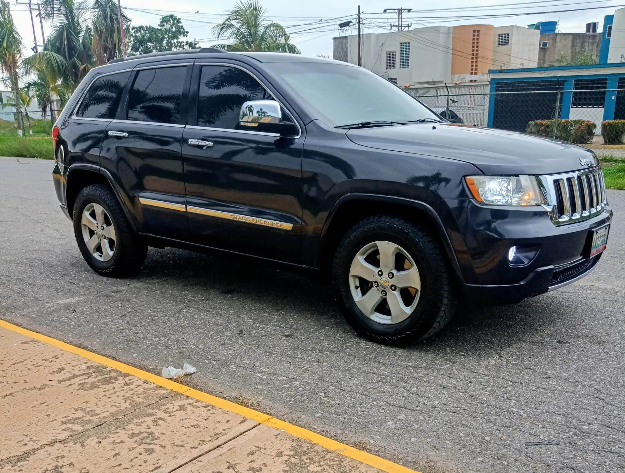 Camioneta Jeep Grand Cherokee 4G 2011 Sport wagon en Barcelona — foto 6
