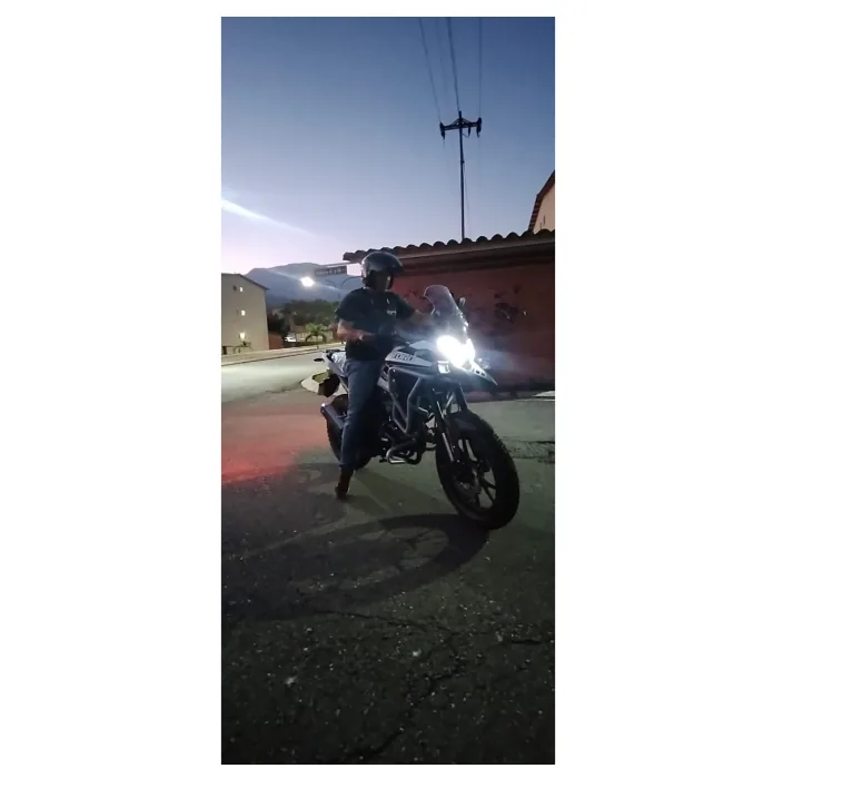 Moto Kawasaki Terix 2026 en Guatire — foto 6