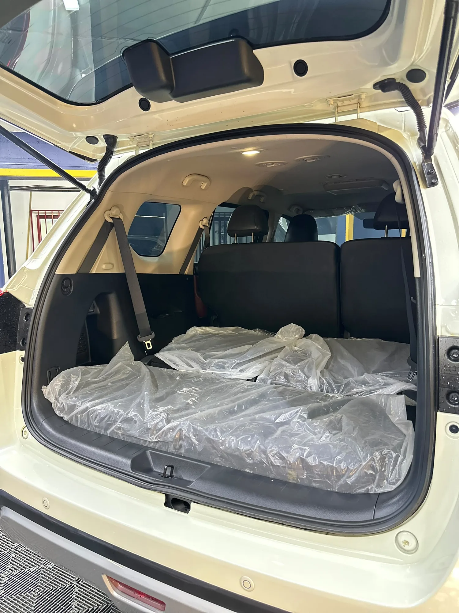 Camioneta Nissan x-terra 2024 platinum en Caracas — foto 5