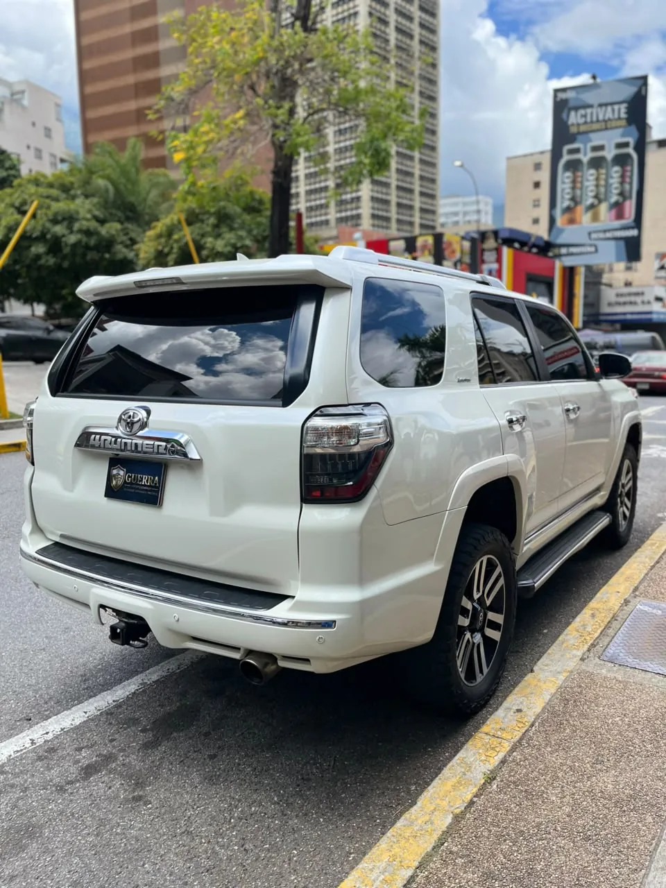 Camioneta Toyota 4Runner Limited 2014 en Caracas — foto 3