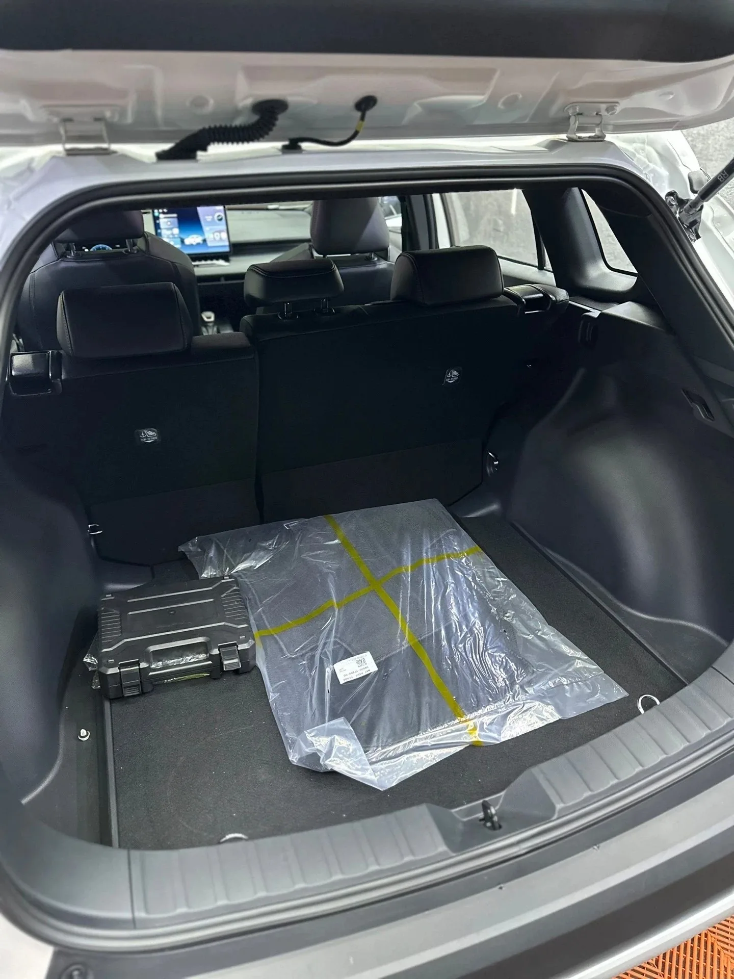 Hatchback Toyota Corolla Cross ELITE 2026 en Valencia — foto 10