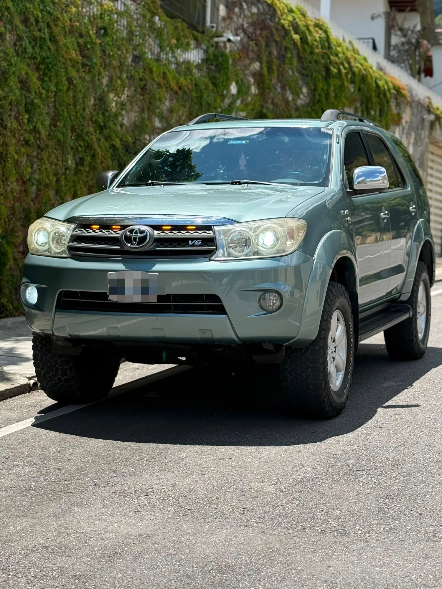 Camioneta Toyota Fortuner 2010 A en Libertador — foto 4