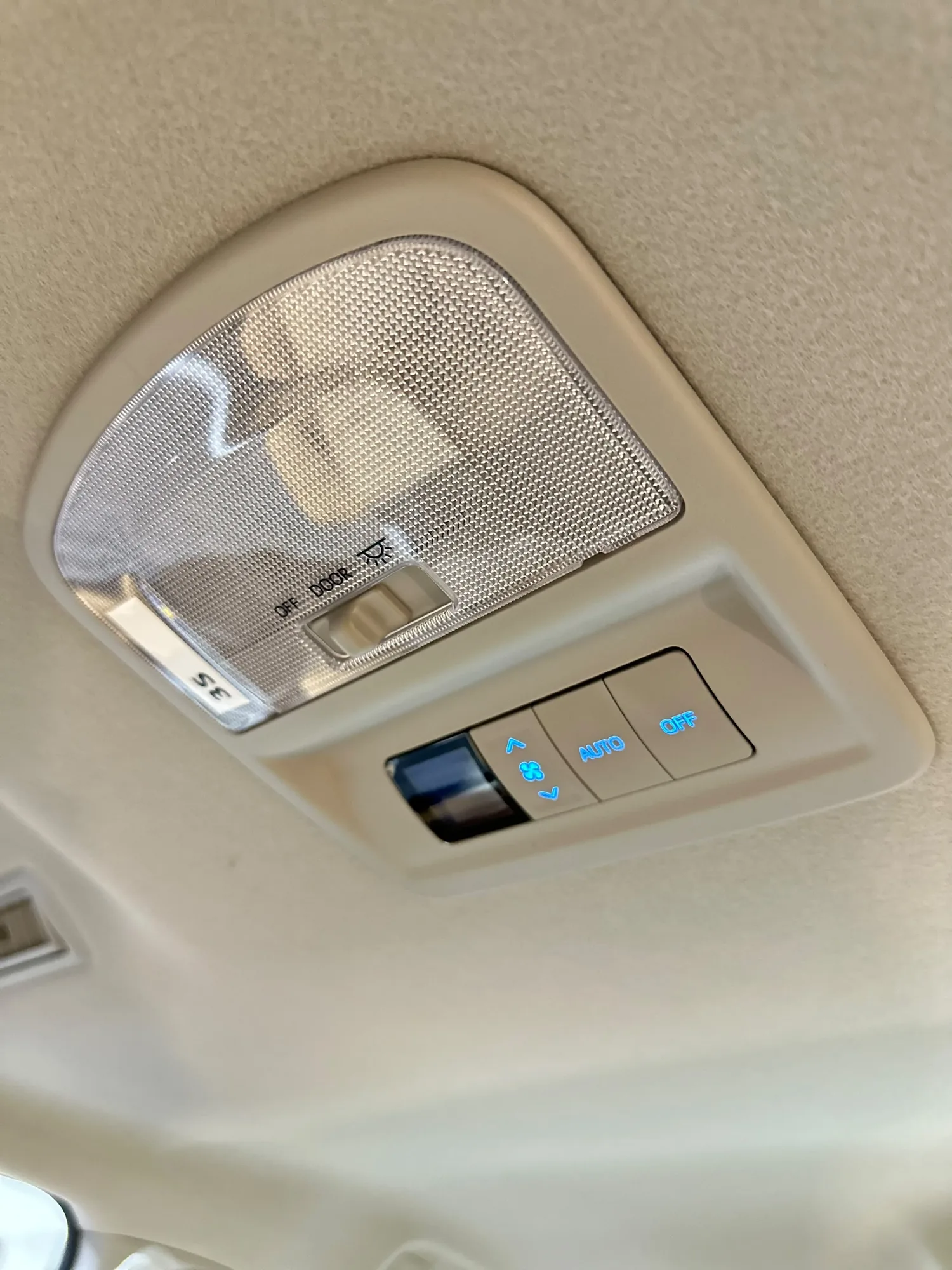 Camioneta Toyota Fortuner 2025 en Caracas — foto 8