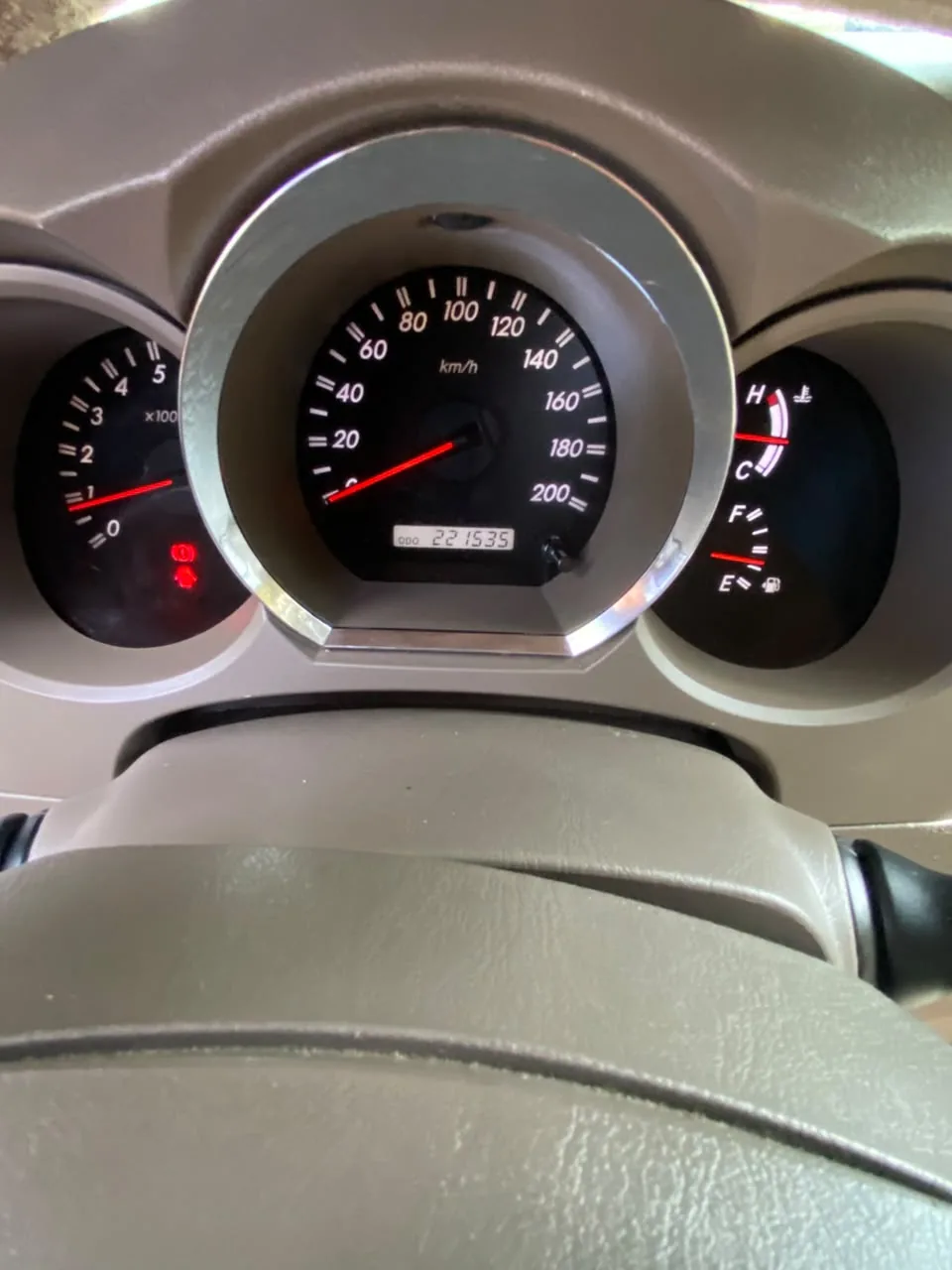 Camioneta Toyota Fortuner 2027 SR5 en Caracas — foto 7