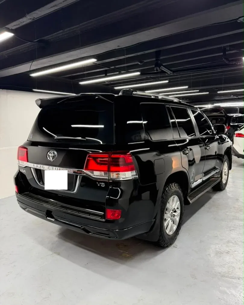 Camioneta Toyota Land Cruiser 200 GXR 2018 en Caracas — foto 3