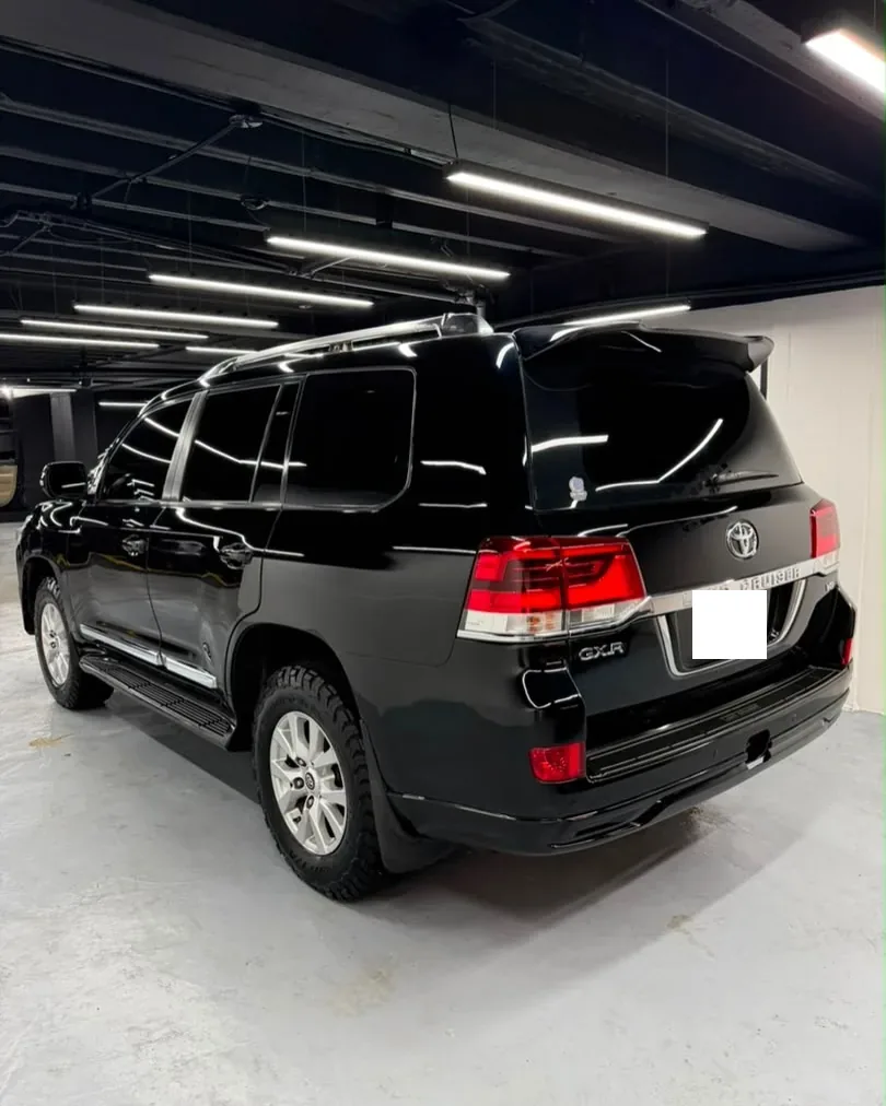 Camioneta Toyota Land Cruiser 200 GXR 2018 en Caracas — foto 4