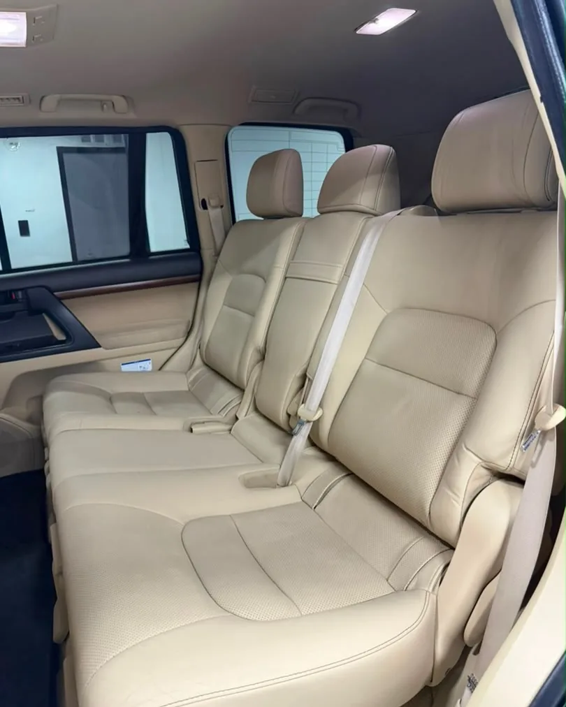 Camioneta Toyota Land Cruiser 200 GXR 2018 en Caracas — foto 8